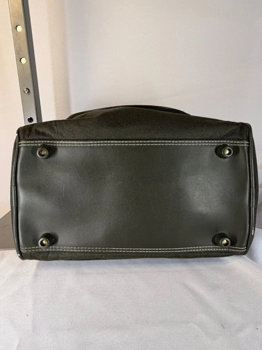 Diane Von Furstenberg DVF Black Canvas Travel Bag Toiletry Cosmetic Case Gold Lo